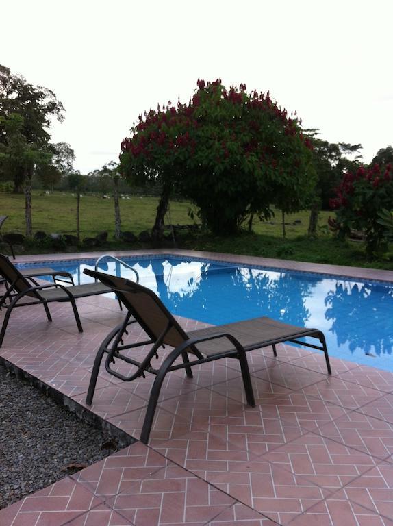 Hotel Villas Vista Arenal La Fortuna Buitenkant foto