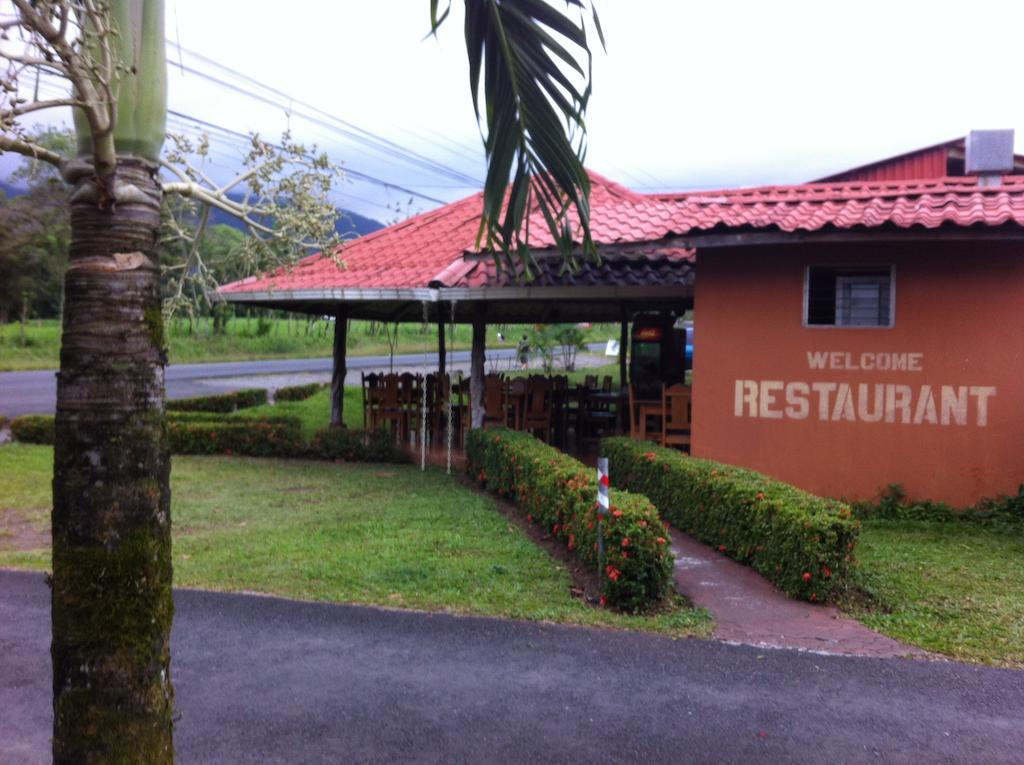 Hotel Villas Vista Arenal La Fortuna Buitenkant foto