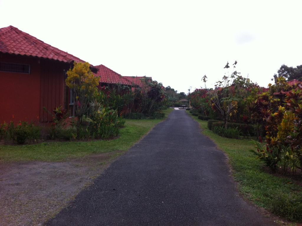 Hotel Villas Vista Arenal La Fortuna Buitenkant foto