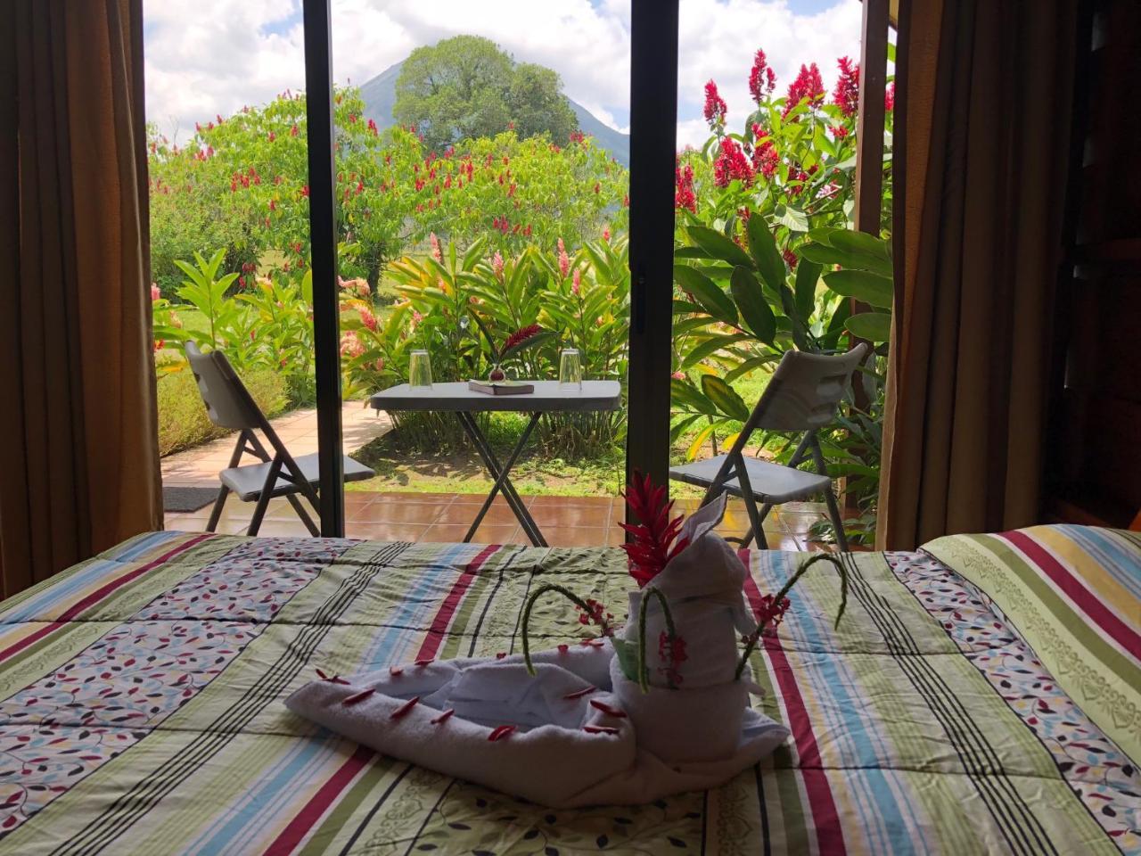 Hotel Villas Vista Arenal La Fortuna Buitenkant foto